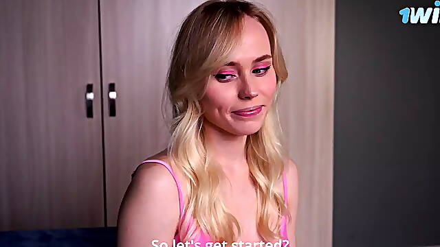 A Gorgeous Escort Girl Came to the Call for the First Time and Allowed to Cum...