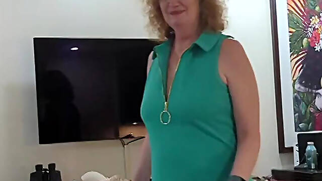 Cuckold Wife allows Hubby sloppy seconds