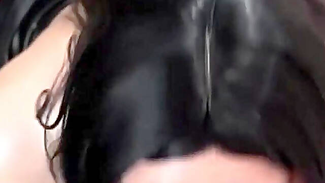 Adult performer chooses explicit content over traditional meal