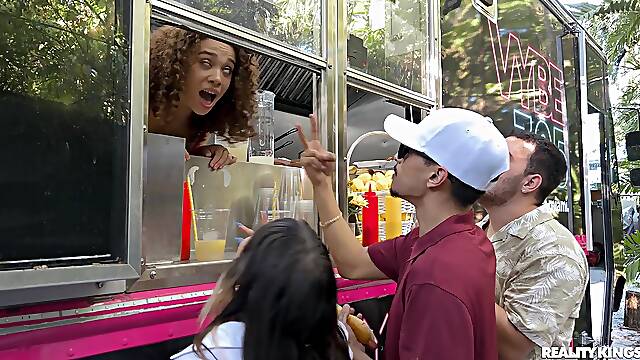 Rough dicking in the kitchen with gorgeous Willow Ryder  - HD