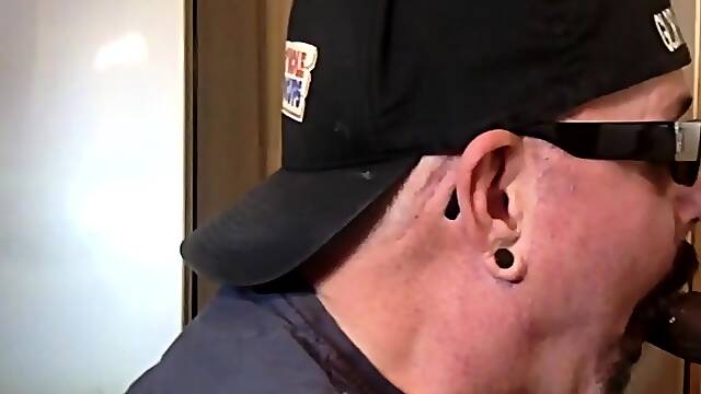 Cockhungry mature deepthroating dick