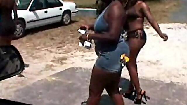Ass out on the street