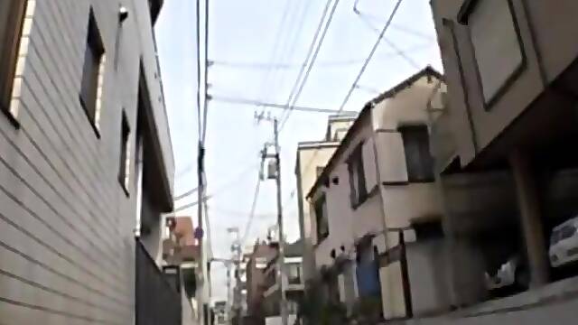 Young japanese girl has sneaky sex in hospital visit
