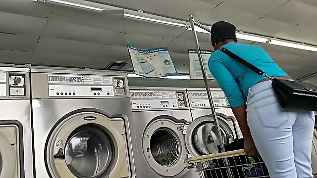 Laundromat Creep Shots 2 sluts with round asses and no bra