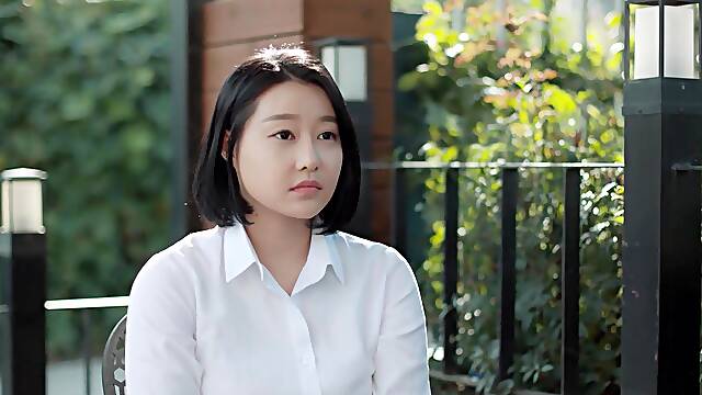 가슴 큰 여자친구 이지수 유해나