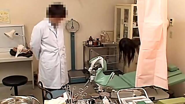 Japanese gyno taking the sample of a vixen.s squirt