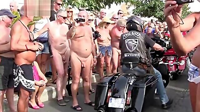 Cap d Agde village naturiste