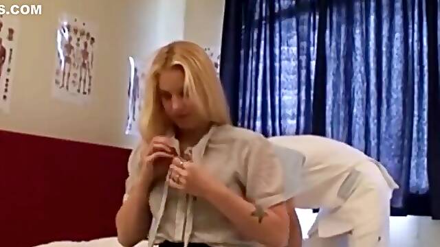 Annie gorgeous wife first time japanese massage - Part 1