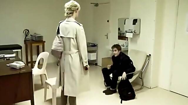 Sexual Chronicles of a French Family (2012)