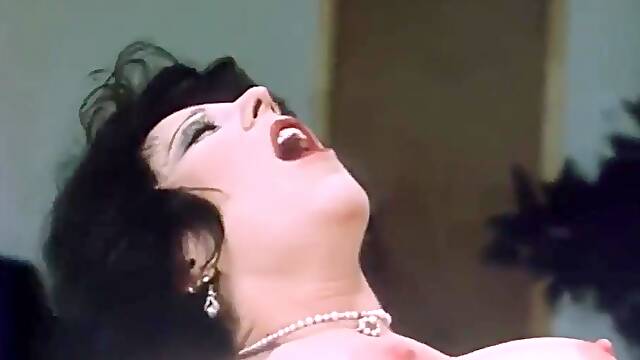 Raunchy Retro Milf Mind-blowing Sex