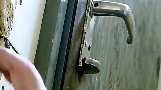 Public Restroom Gloryhole Amateur Big Cock BJ