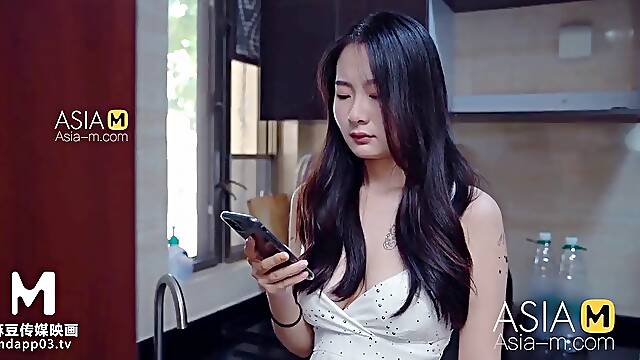 ModelMedia Asia  Blackmail Sexy Cheating Wife  Guo Tong Tong  MSD-053  Best Asian Original Porn Video