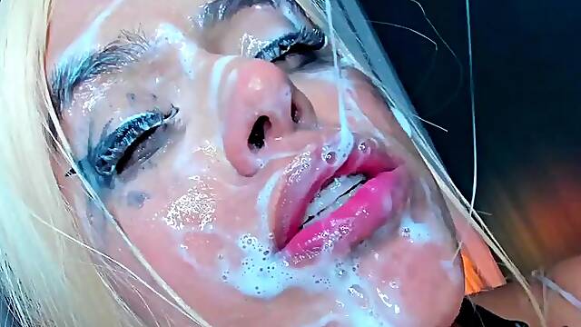 Blond Cumslut Sloppy Face Spit Play Tongue
