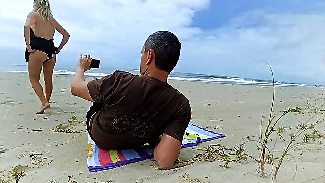 Passersby swore, but we continued to have anal sex!
