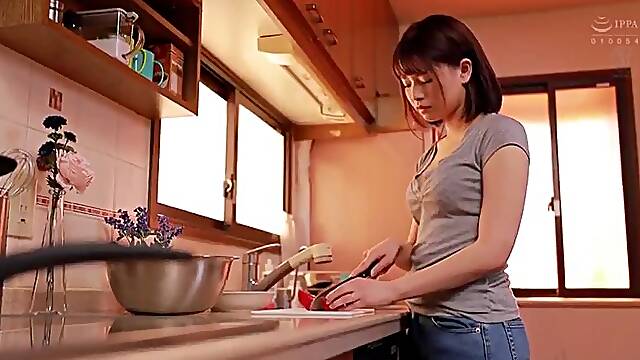 Erina Oka JUL-264 3 Days, 2 Nights With Father-In-Law