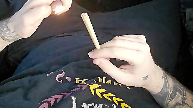 Trans Fellow Makes His FTM Chisel Jizm Rock hard in Public (Deep Voice Masculine Shrieking ASMR) Smoking Fetish