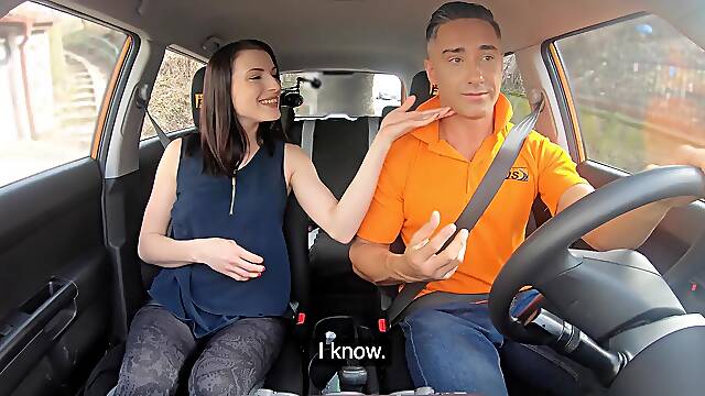 Aroused babe knows a trick to convince this guy to give her the license faster