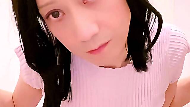 女装子が外でお散歩