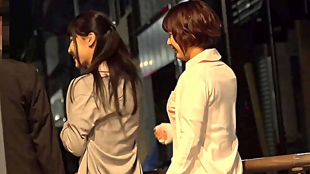 Japanese newhalf pair massage course for lucky customer