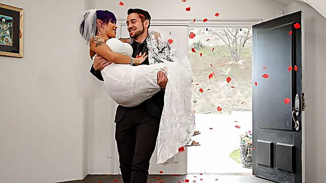 Dante Colle & TS Foxxy in Trans Brides, Scene #04