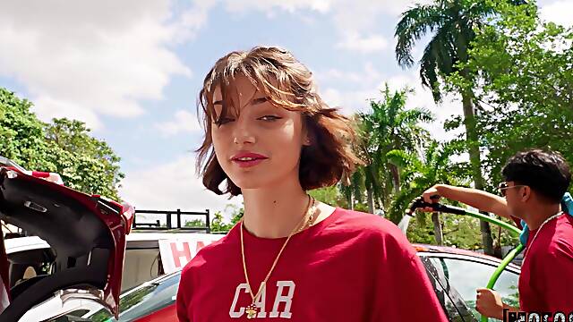 Car Wash Turns into Steamy Outdoor Seduction