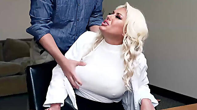 Slutty chemistry teacher Taylor Vixxen deepthroats big cock at the office