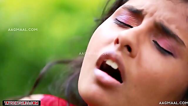 Voluptuous Indian harlot heart-stopping adult clip