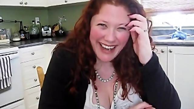 Fat slut with huge natural hooters gets fucked with creampie