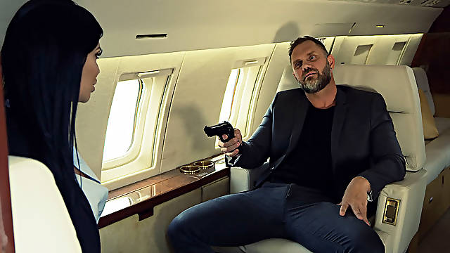 Hungry gangster hotly fucks Jasmine Jae in the plane