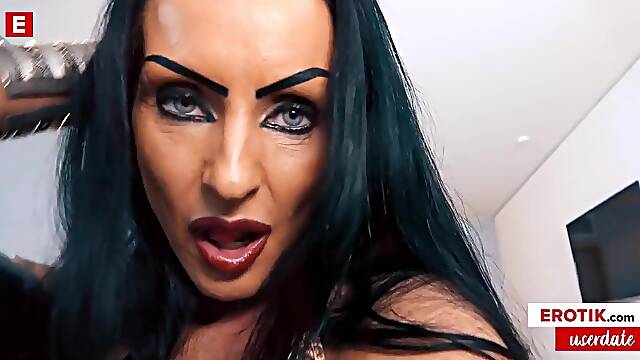 Brunette MILF Mysterious Sidney D - German amateur POV anal hardcore