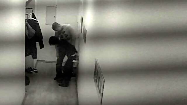 Salacious couple didn't find any other place just the hallway for fuck