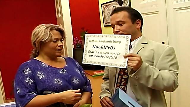 He fucks the chubby slut and makes her big body jiggle
