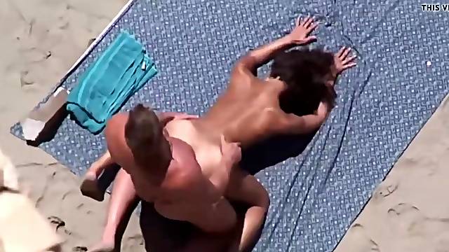 Outdoor hardcore with big ass brunette rough sex in public