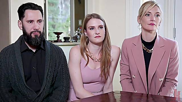 Submissive Mona Wales wants to be punished by her friends