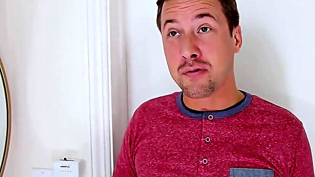 Stepmother Lauren phillips - big ass redheas mom fucked in POV hardcore video with cumshot