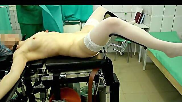 Manipulation in the gyno cabinet