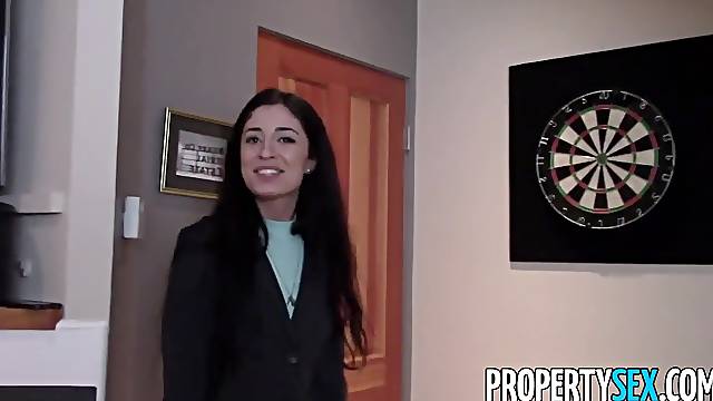 Sexy latina escort gets fucked good for money