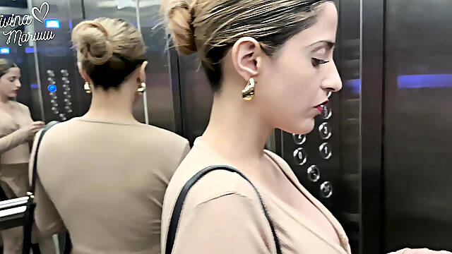 My Neighbour Asks Me for Sugar and I End up with His Dick in My Butt and His Jizz in My Throat and Eye