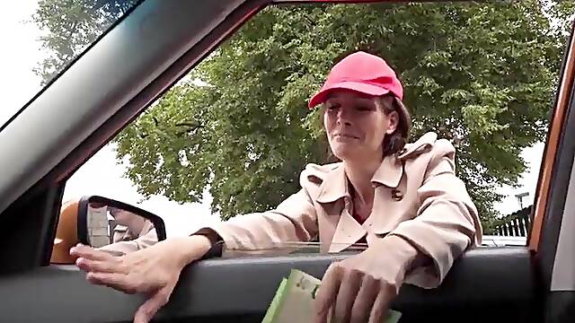 I offered this shy waitress greater amount than just the tip - Public Agent