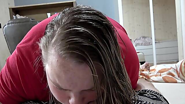 Stepmom knew what to do when that babe caught him masturbating