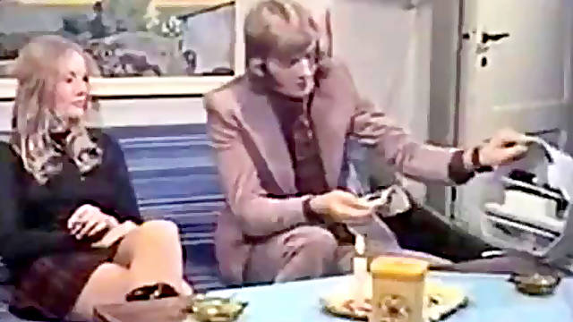 Door to door fuck-fest