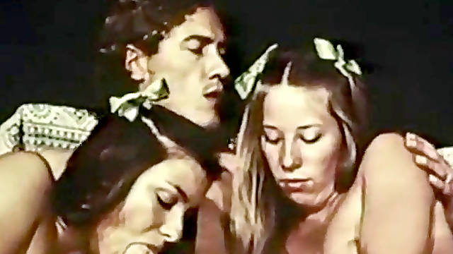 Vintage 1970s xxx - John Holmes & gal Scouts