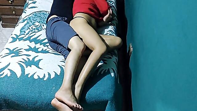 نيك شرموطة دينا من طيزها وجعلتها كلبة مطيعة سكس عربى مصرى بصوت واضح كلام وسخ��