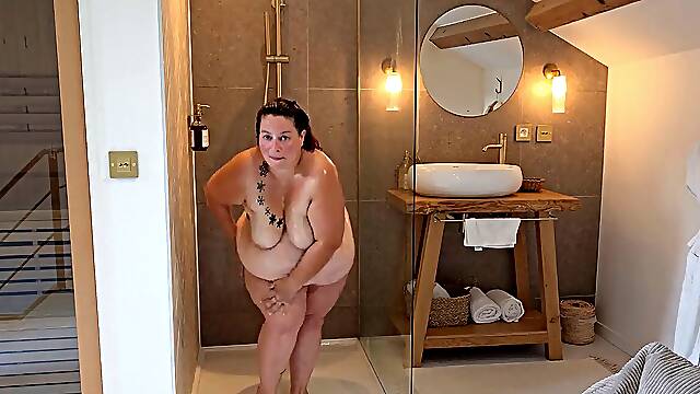 I jerk in my bathroom