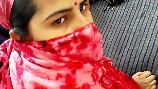Indian hindu boys fucking Muslim girlfriend in school 
