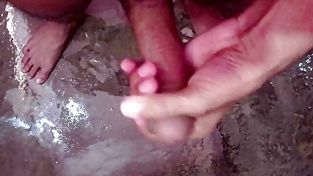 Handjob Kor rhe hai Bathroom mai Deakho Mera Big Penis see My Penis 