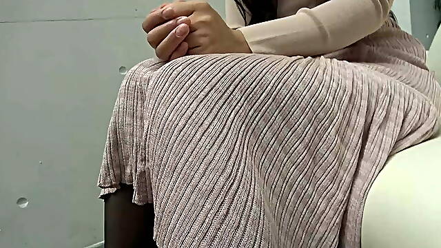 Bareback Himari #tallslenderlegs #godtiergirl #prettyshy #creampie #halfinhalfout #sensitivegirl #longhair (part 1)