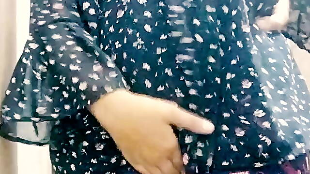 Bua ki ladki ki choot maar Li hindi sex story 