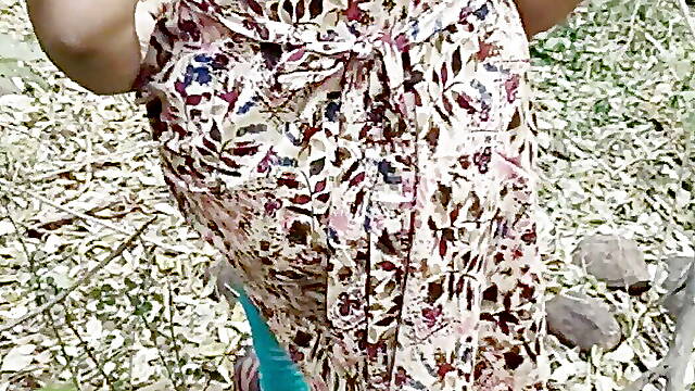 Marathi Sali ko jagal me choda