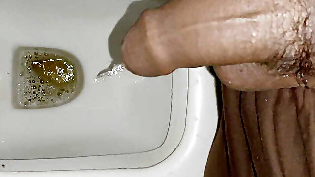 Pissing my big black cock is starting pissing #pissing #black #indiancock #xhamstar